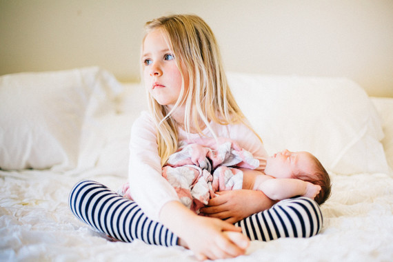 Natural light family newborn photos