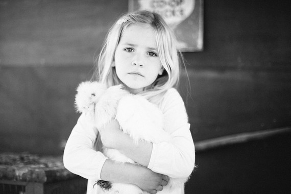 Natural light family newborn photos