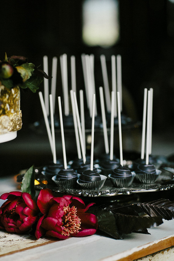 black cake pops