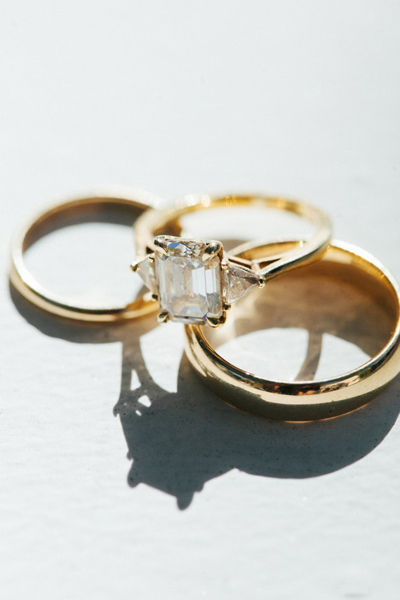 gold wedding rings