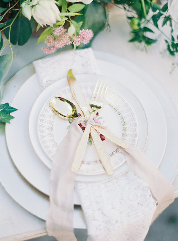 romantic, late summer wedding ideas