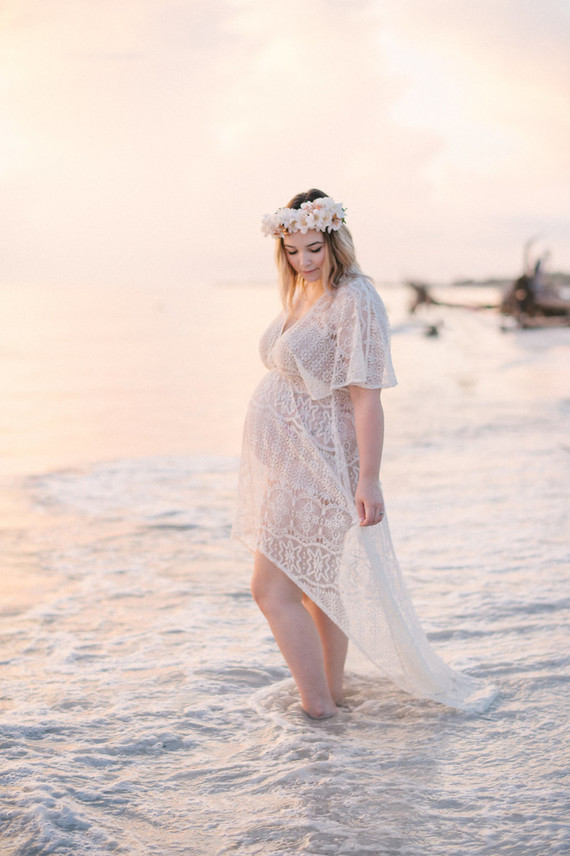 sunset boho maternity photos