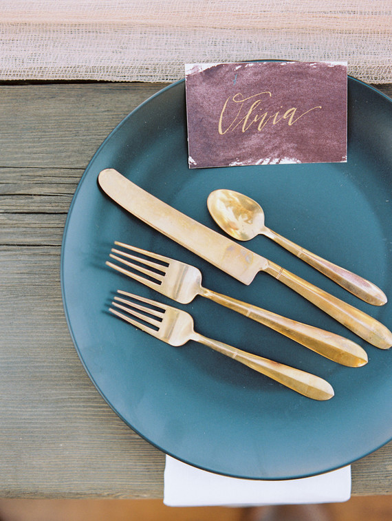 elegant fall place setting
