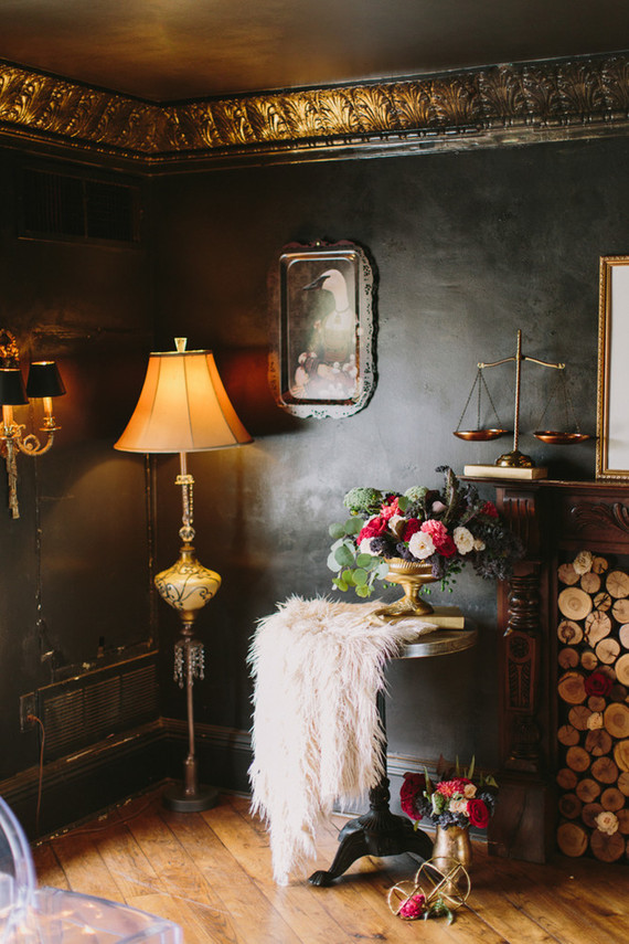 black and gold fall wedding ideas