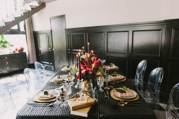 black and gold fall wedding ideas