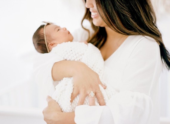 baby girl newborn photos