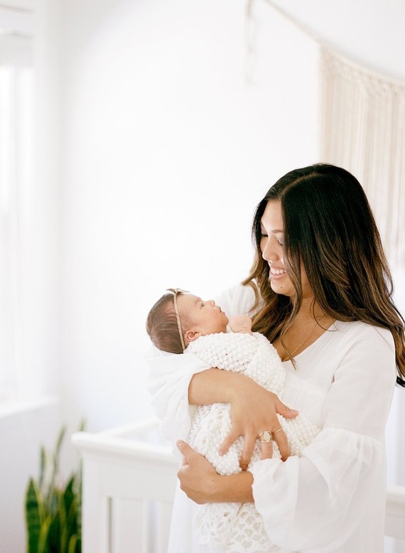 baby girl newborn photos