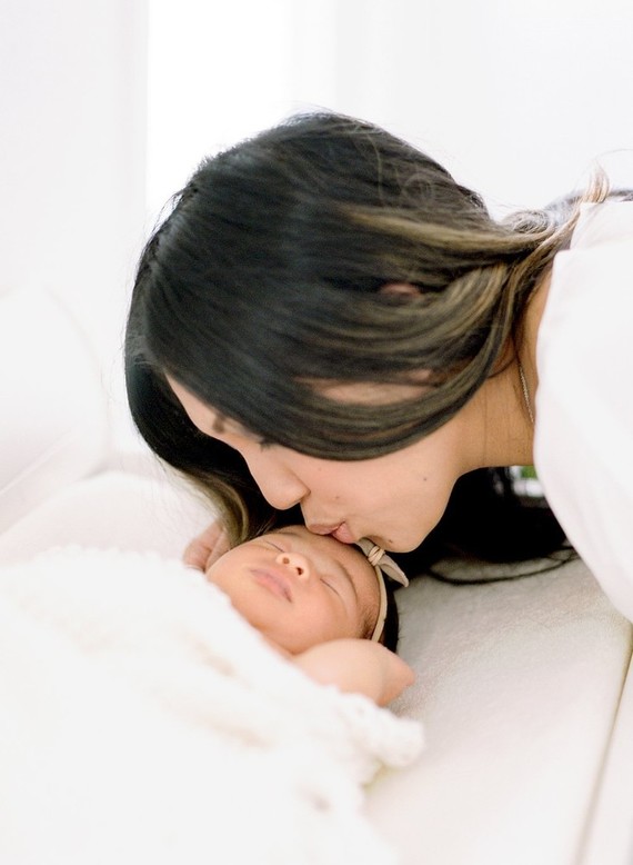 baby girl newborn photos