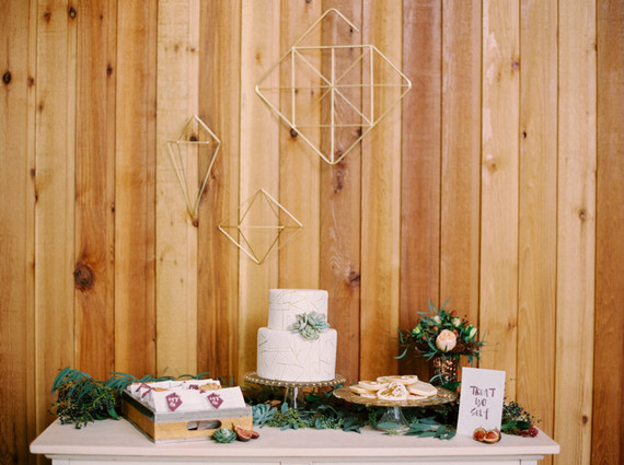 Rustic modern wedding ideas