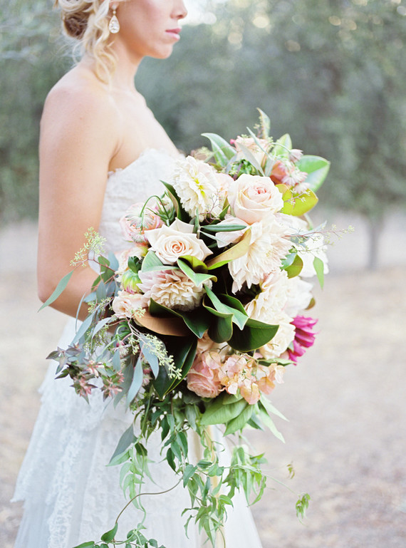 late summer bridal bouquet