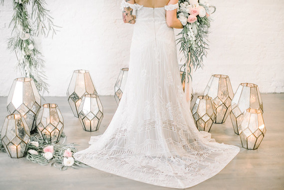 indie feminine wedding inspiration