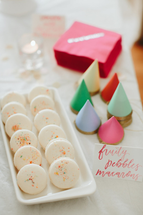 funfetti macarons