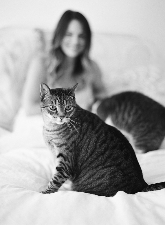 Modern newborn photos by Lacie Hansen