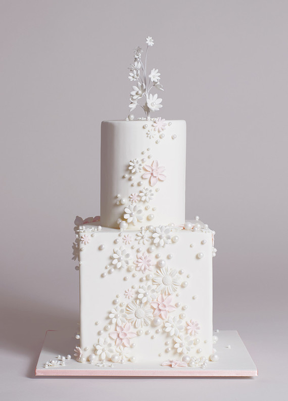 Modern wedding cake