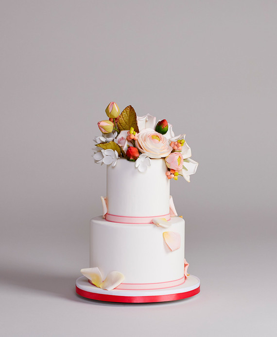 Modern wedding cake