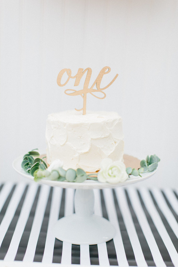 floral 1st birthday party ideas