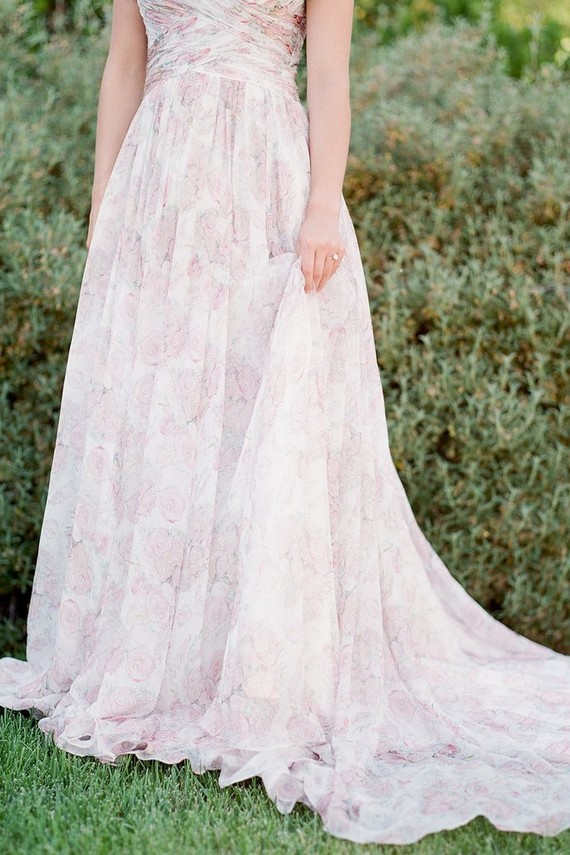 Floral wedding dress