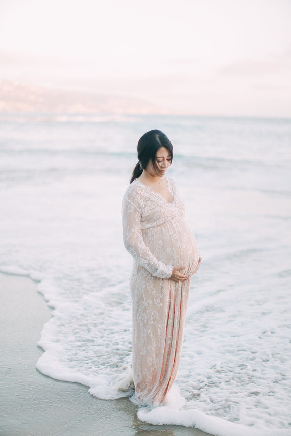 romantic laguna beach maternity photos