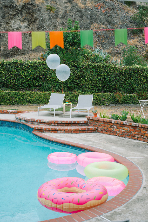 neon pool party ideas