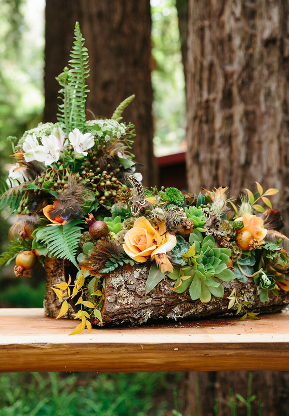 Rustic ceremony decor