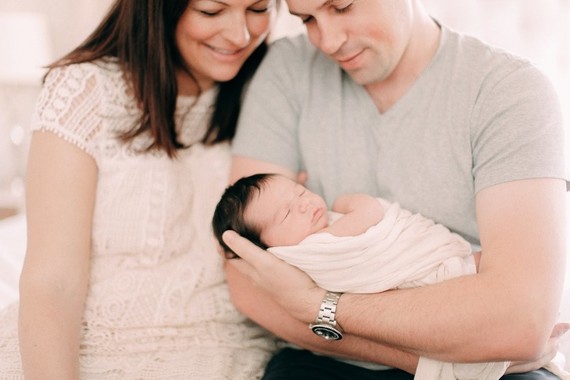 natural light newborn photos