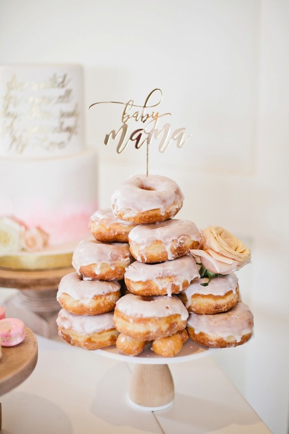 pink donuts