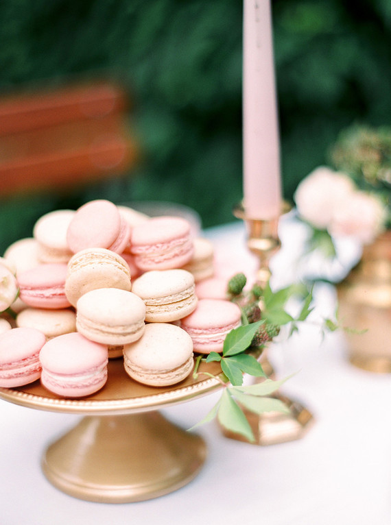 pink macarons