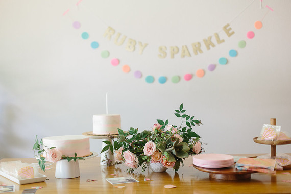 modern girl's 1st birthday