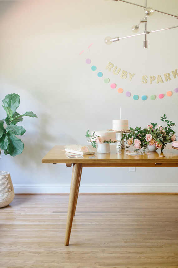 modern girl's 1st birthday