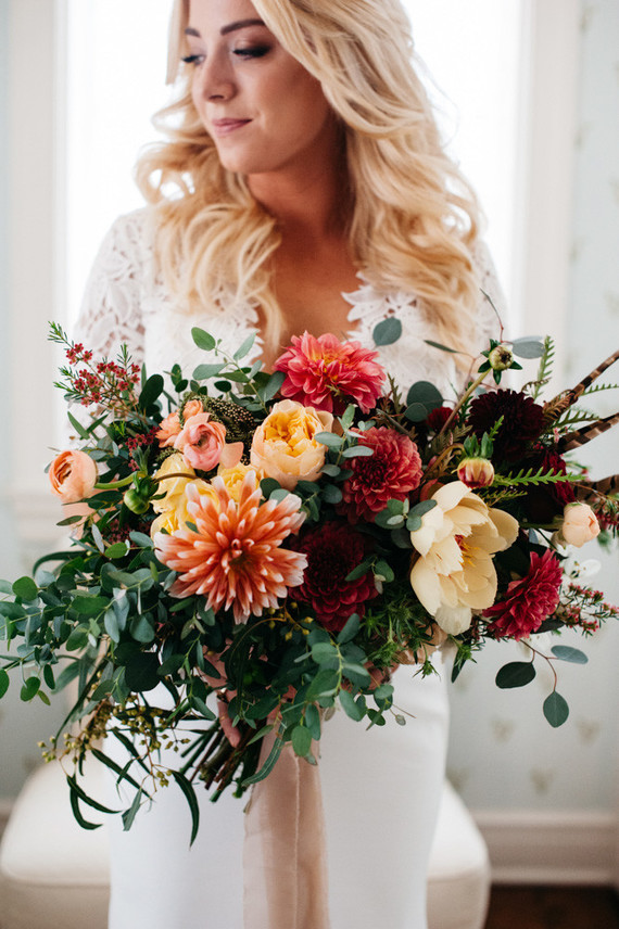 Dahlia bridal bouquet