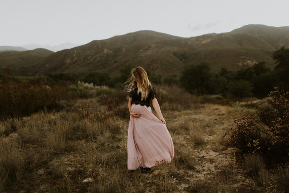Rustic fall maternity photos