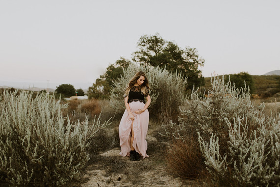 Rustic fall maternity photos
