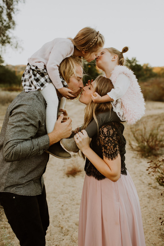 Rustic fall family photos