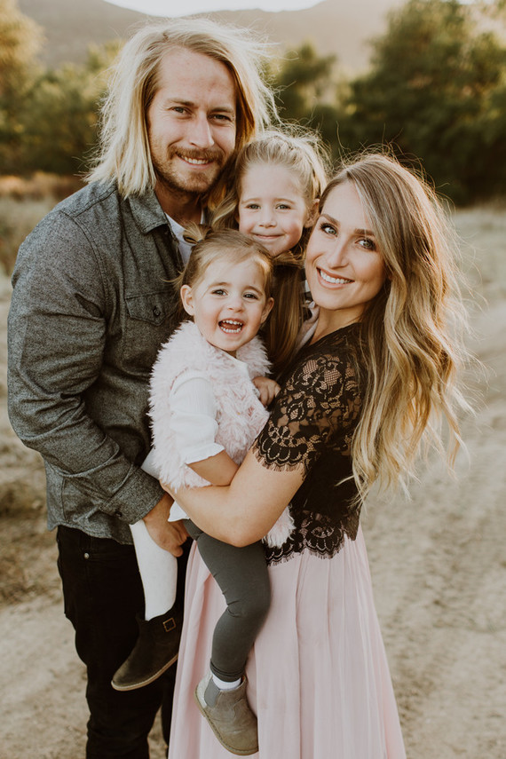 Rustic fall family photos