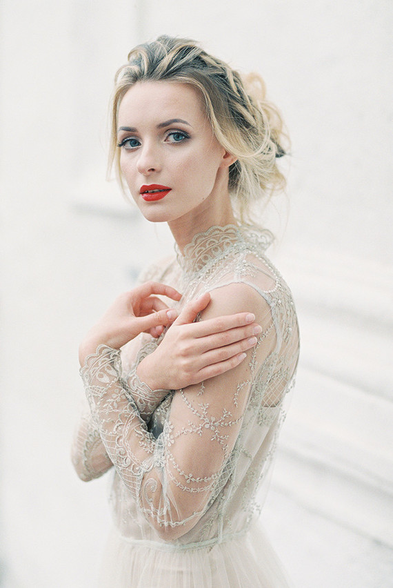 Scarlet and blush bridal inspiration