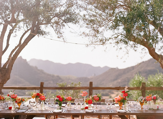 Bright summer wedding decor