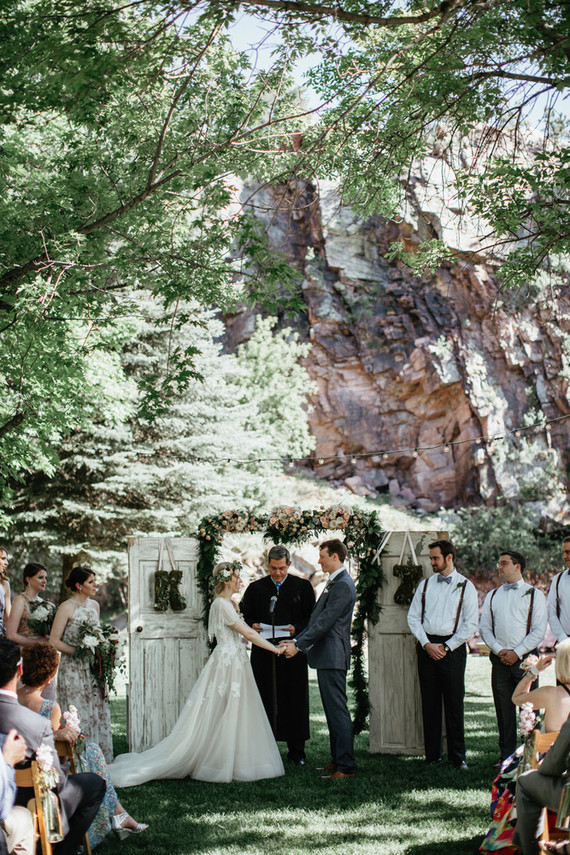 DIY vintage ceremony backdrop