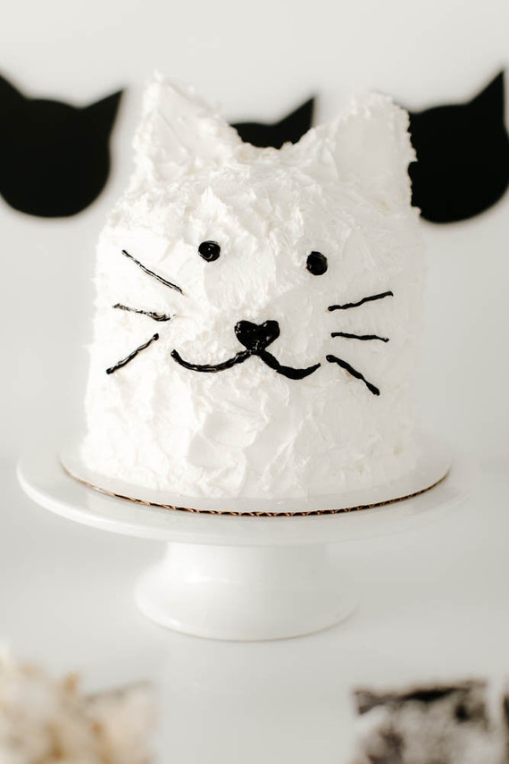 kitty cake