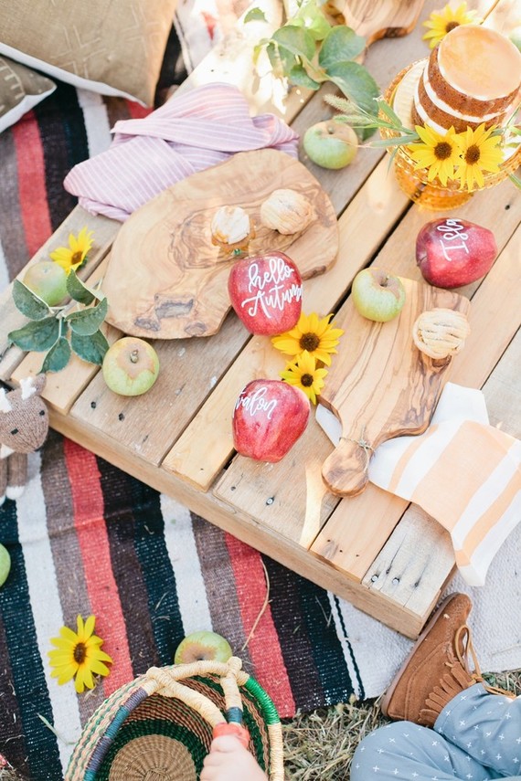 kids apple picking party