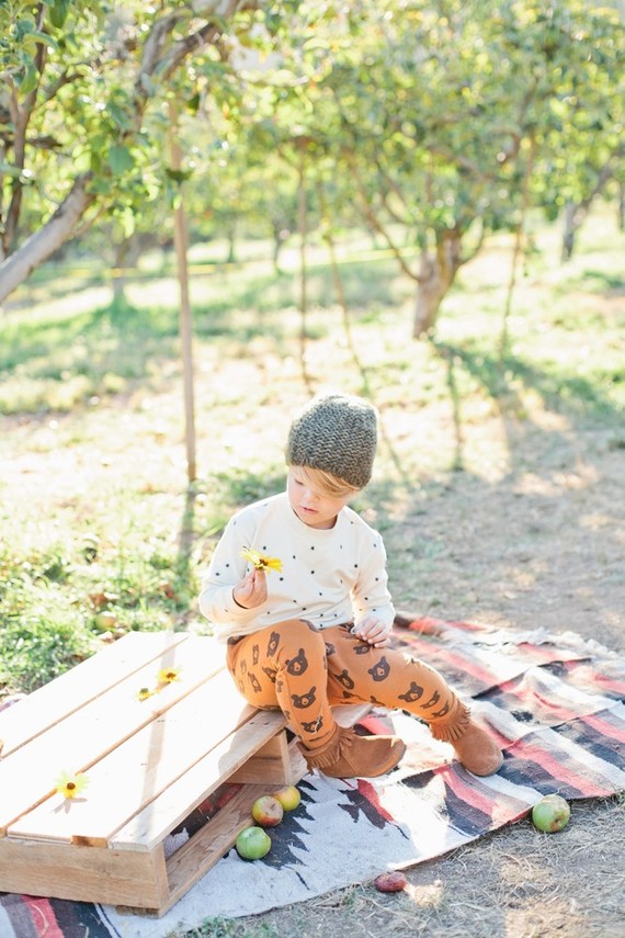kids apple picking party