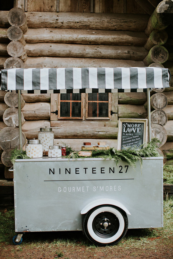 Roasted marshmallow bar