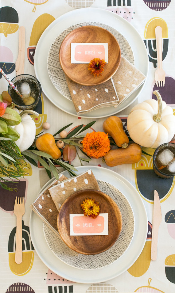 Thanksgiving kids table inspiration Inspiration