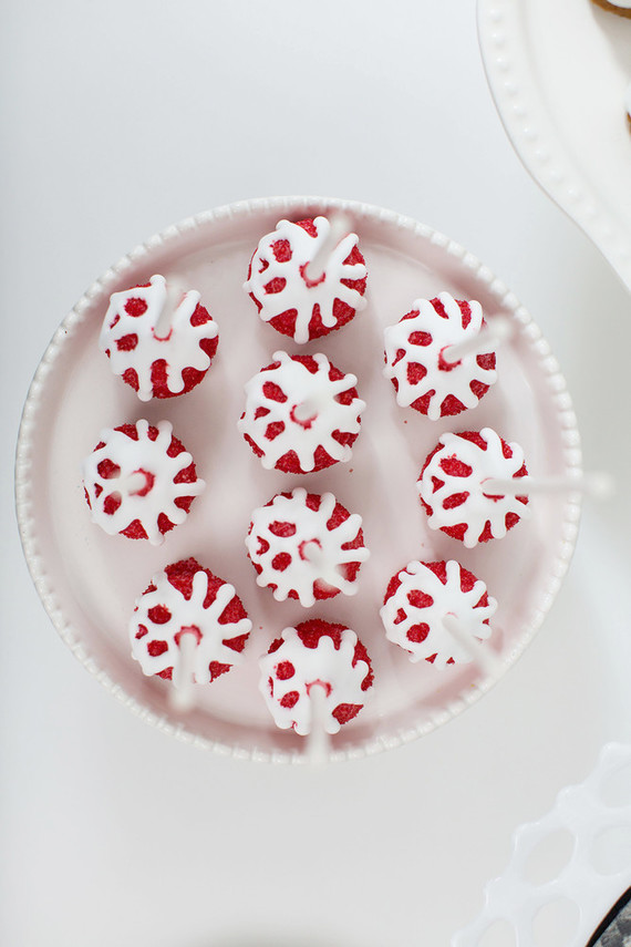 spooky cake pops Inspiration
