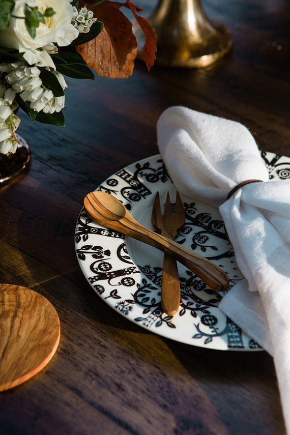 Rustic wedding decor