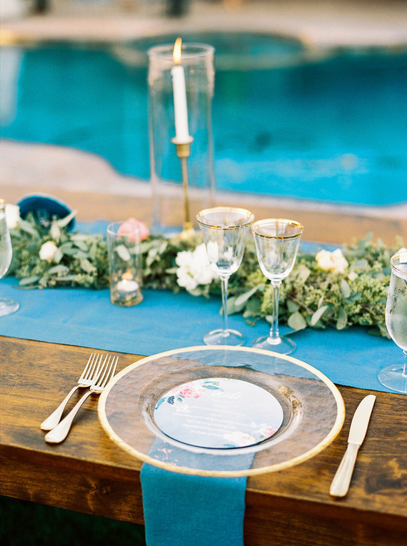 Blue wedding decor