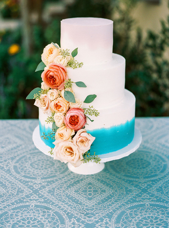 Blue wedding cake