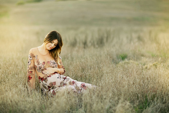 fashionable sexy maternity photos