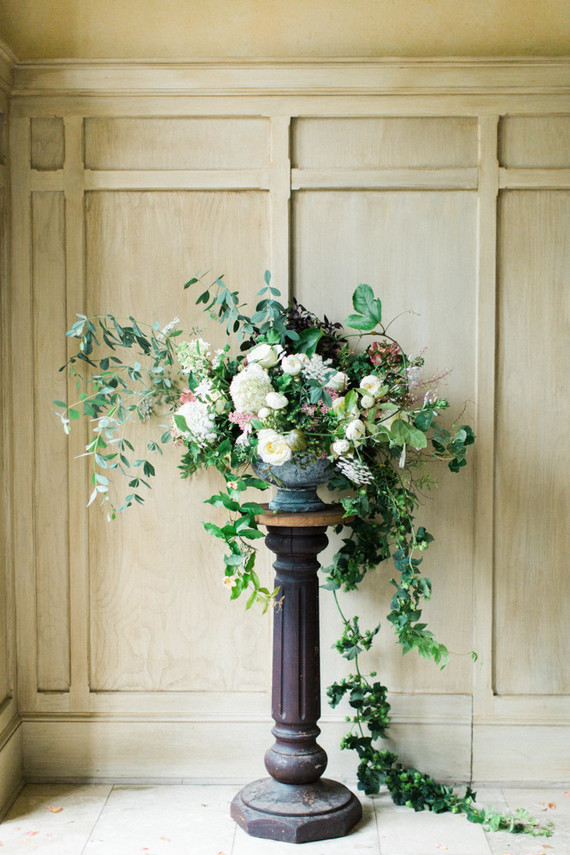 Elegant wedding flowers