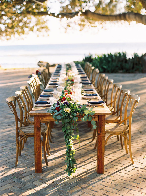 Intimate Maui wedding