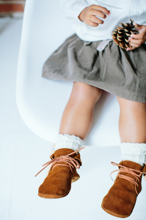 modern styled holiday photos